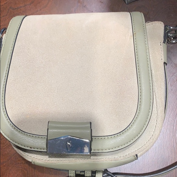 Purse - Picture 1 of 3